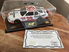 Kevin Harvick Revell 2001 29 GM Goodwrench Chicagoland 1:24 Diecast Car