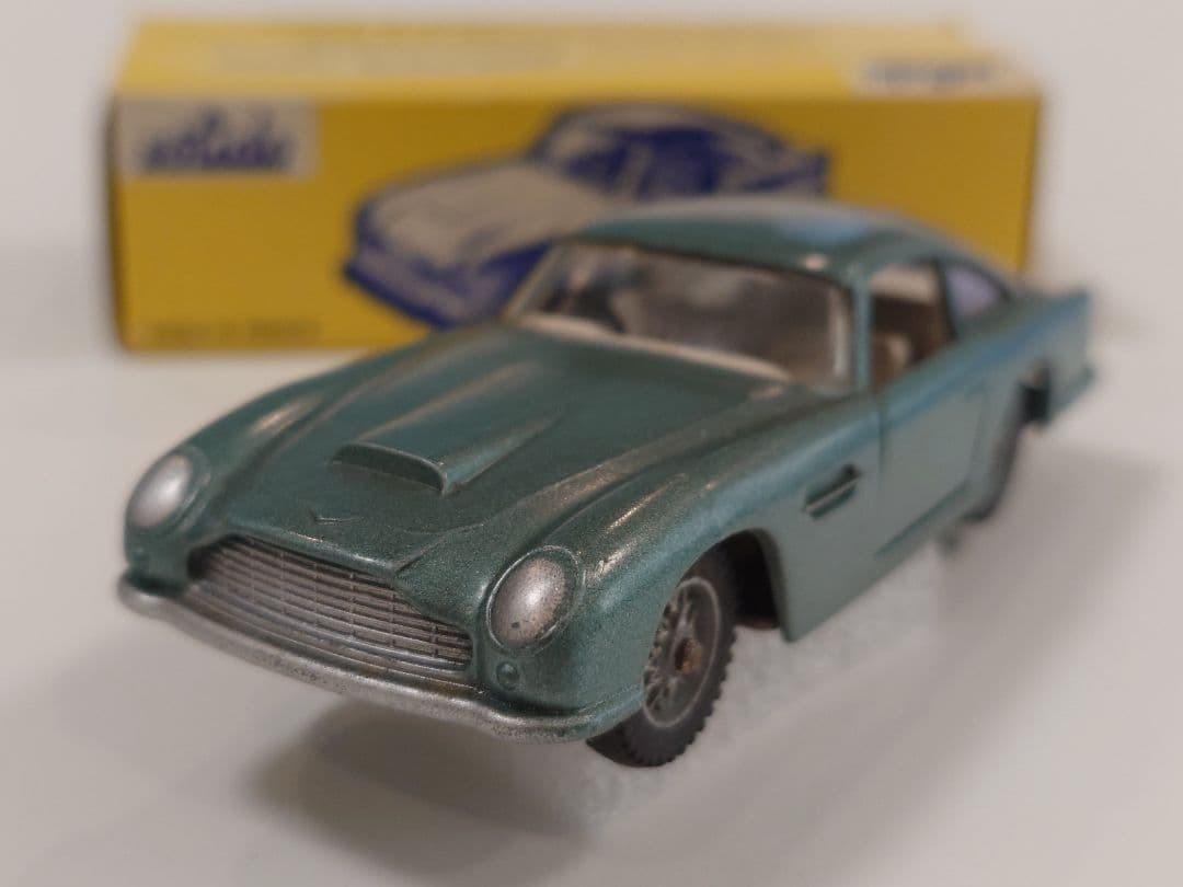 Solido Aston Martin Db 5 Vantage 1:43 130