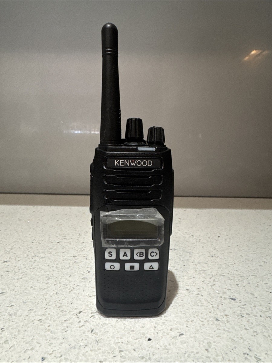 KENWOOD NX-1300AU k2 UHF Radio With Kenwood KSC-35S Charger | eBay