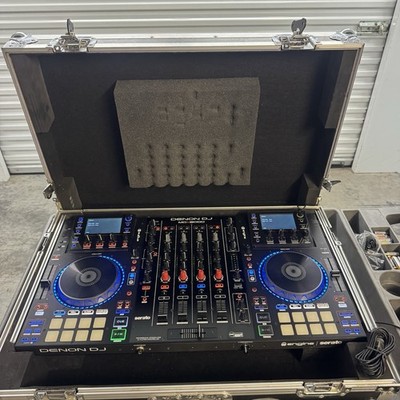 Denon MCX8000 DJ Controller With Hard Professional Case - READ
