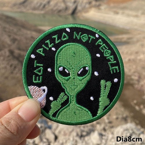 Toppe termoadesive UFO aliene - Ferro da cartone animato su toppa ricamata badge tessuto - Foto 17 di 49