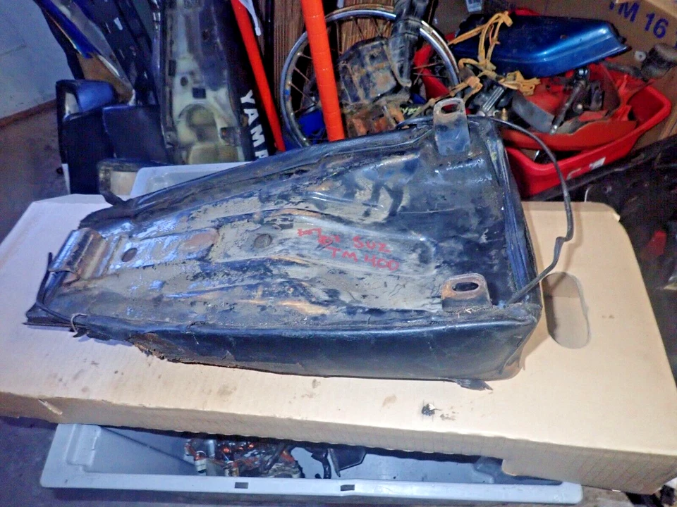 1971-73 Suzuki TM 400/250 250 Seat/Saddle Pan - Image 4 of 4