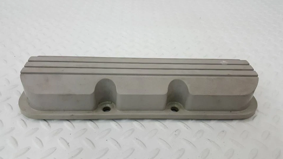 Cubierta de válvula lateral sin relleno Oldsmobile 88 Royal 95-99 Foto 2 de 4