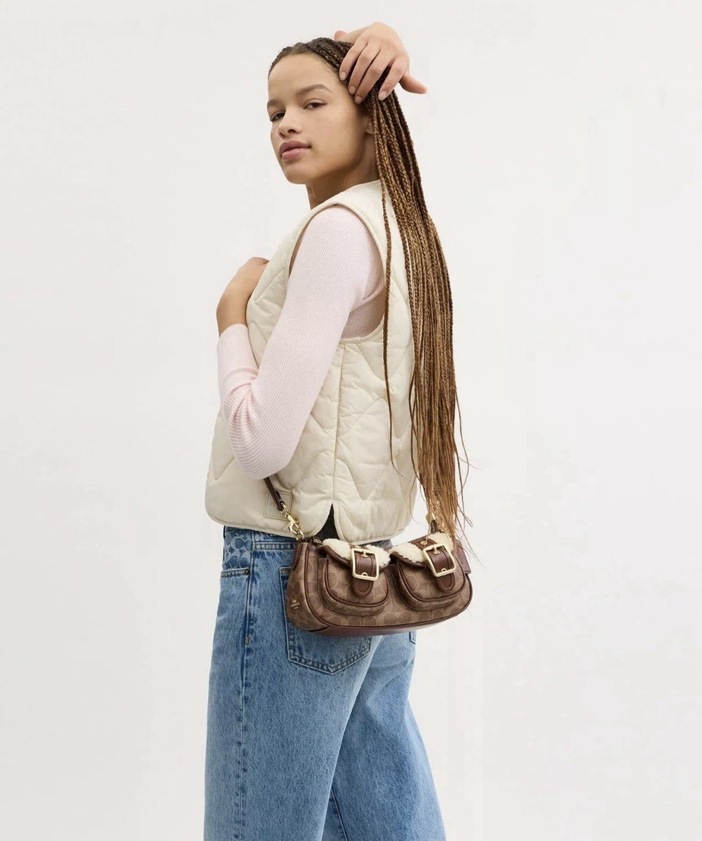 新品 コーチ アシュトン バゲット アンダーアーム ショルダーバッグ