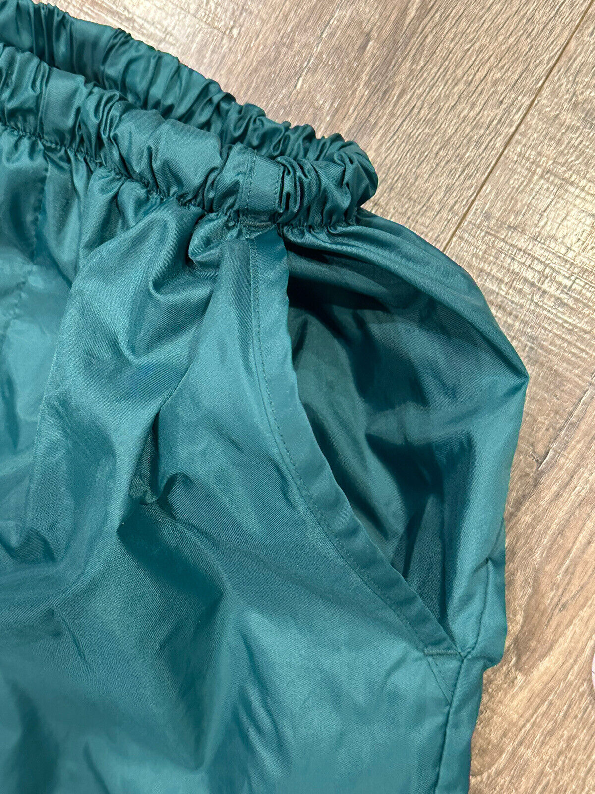 REI Pants Mens green Windbreaker Nylon Waterproof… - image 8
