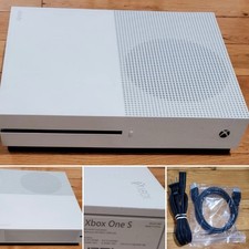 Xbox One S 1TB 4K Console Bundle w/wired Cont...