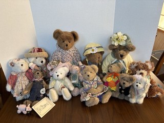 Boyds Bears Lot #2 Of Twelve Bears And A Pig Doreen Posie Shara Sugarcone