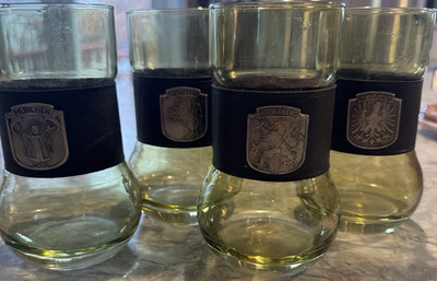 4 German Beer Glasses w/ Removable Wraps München Stuttgart Frankfurt