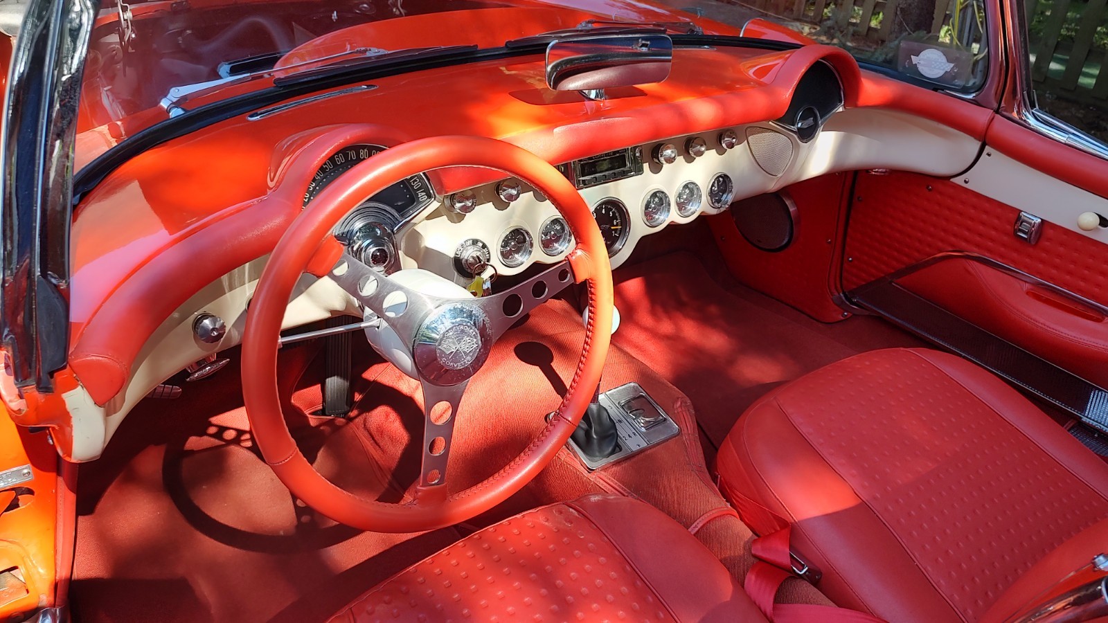 1962 White Chevrolet Corvette   | C1 Corvette Photo 8