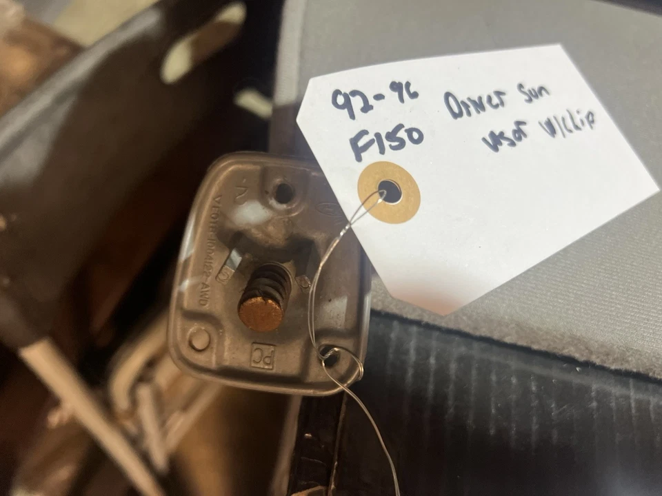 92-97 Dark/Granite Gray Cloth Sun Visors Pair F150 F250 F350 Bronco OEM - Image 3 of 4