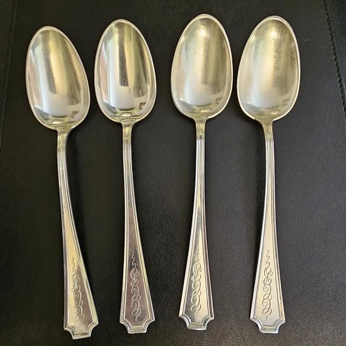 Fairfax by Durgin-Gorham Sterling Silver, Set Of 4 Place Spoons, Mono 7.6 Oz 7in