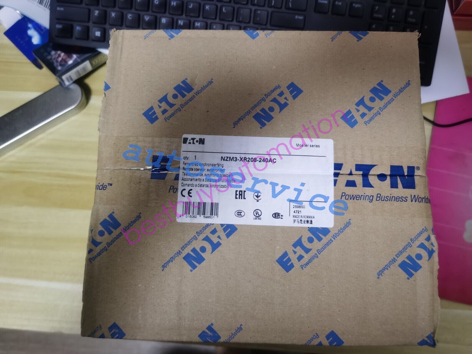 1PCS New Eaton Moeller remote control circuit breaker NZM3-XR208-240AC In Box