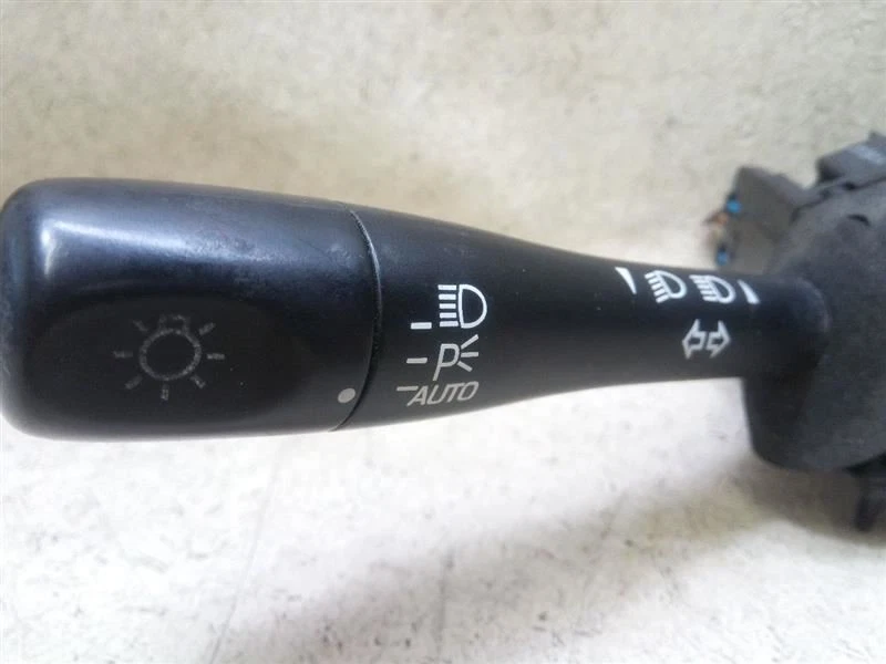 Interruptor de columna señal de giro limpiaparabrisas faros automáticos para 97-05 Chevrolet Malibu PC02 Foto 2 de 4