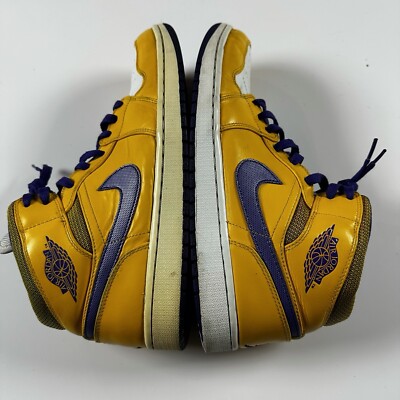 Nike Air Jordan 1 Lakers Size 12 Men Purple Yellow Nike Air Gold LA 554724-708 RARE Nike Air Jordan 1 Mid Lakers Kobe Bryant Yellow 554724  main image 2