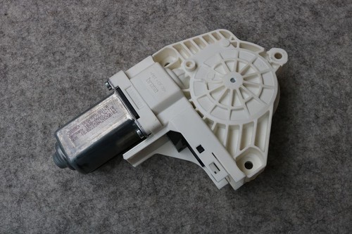 Original Audi Fensterhebermotor vorne links 8K0959801A A4 8K A5 8T A6 4F Q7 4L