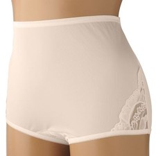 Vanity Fair Perfectly Yours Ravissant Lace 100 Nylon Fawn Beige Brief Size 8/XL