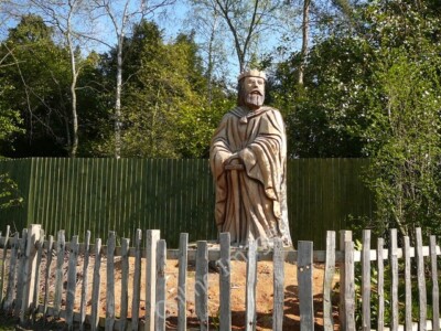 Foto 6x4 Kettensäge Kunst Knutsford Diese feine Holzstatue, geschnitzt aus einem um 2009