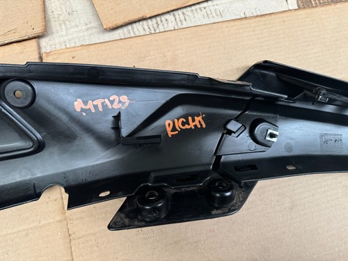 YAMAHA MT 125 MTN 125 A 2022 2021 2023 RIGHT SIDE COWL COVER FAIRING BLACK REAR - Picture 11 of 12