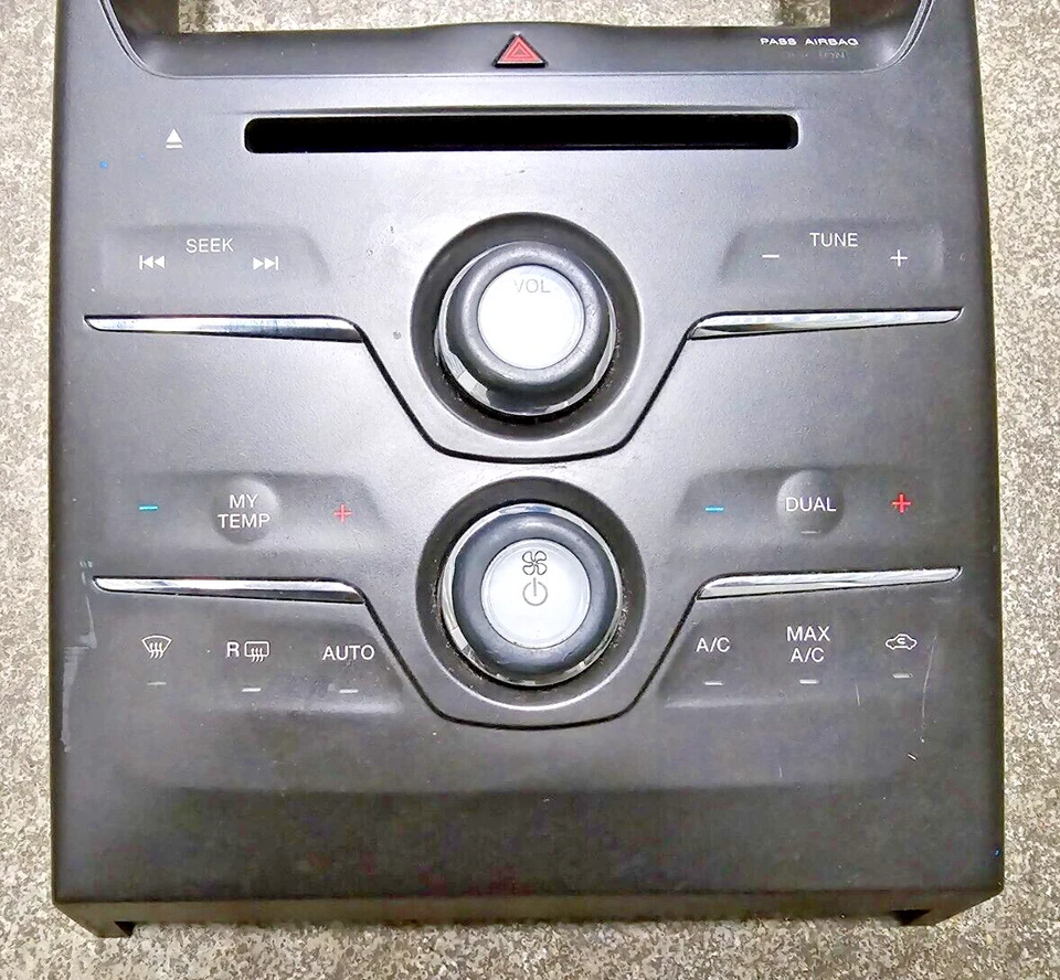 2014-2019 Ford Flex Radio Audio Climate Control Panel EA8T-18A802-BA OEM - Image 4 of 4