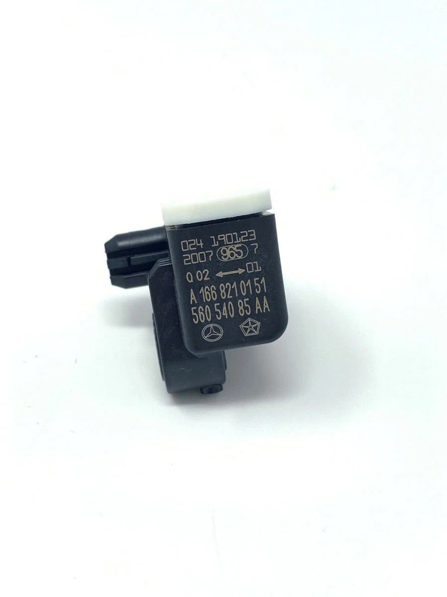 1668210151 New OEM MERCEDES-BENZ Acceleration Impact Crash Sensor 