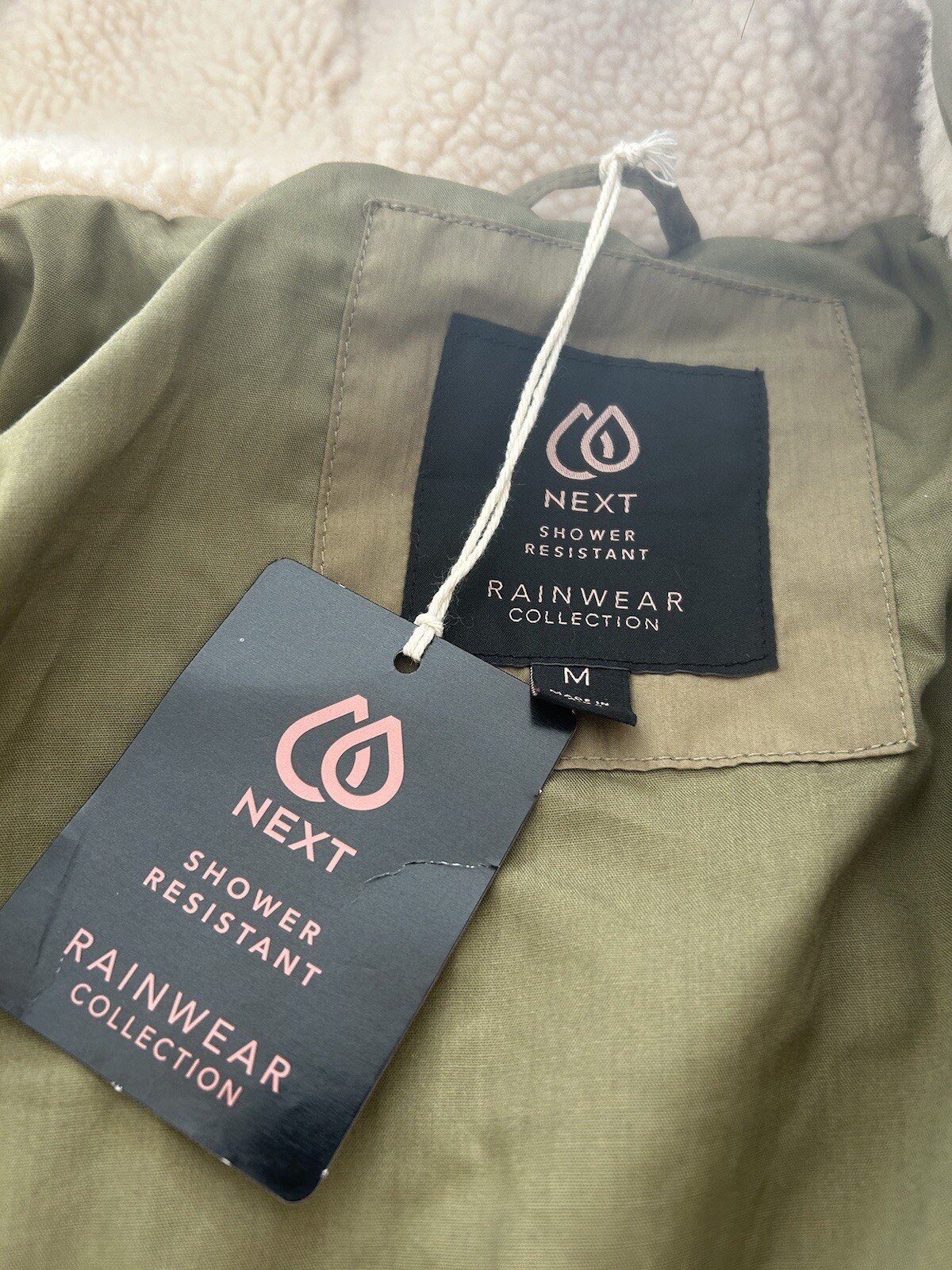 Winter Jacket/Coat Parka Ladies Brand New - shower resistant image 3