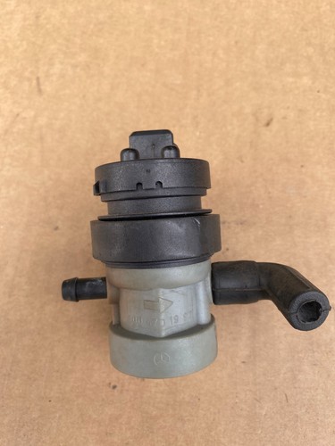 Mercedes SLK 200 R170 Magnetventil Unterdrukventil 0004701993