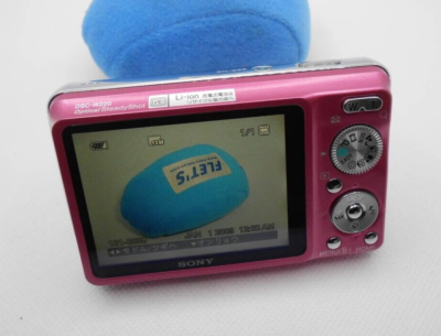 Exc+5 wz/Charger] Sony Cyber-shot DSC-W220 12.1MP Pink Compact