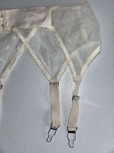 Vintage Naturflex Garter Belt Sheer Ivory Sz Small 24-26 USA Metal clips - Picture 9 of 16
