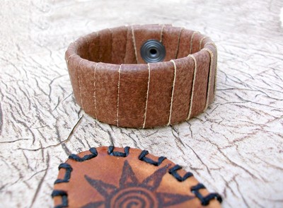  ARMBAND MANSCHETTE ECHT LEDER HERREN DAMEN HANDARBEIT! B23M
