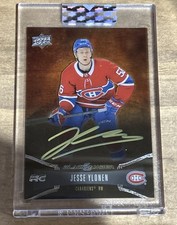 2022-23 Upper Deck Clear Cut Jesse Ylonen Black and Amber RC Auto #BA-JY