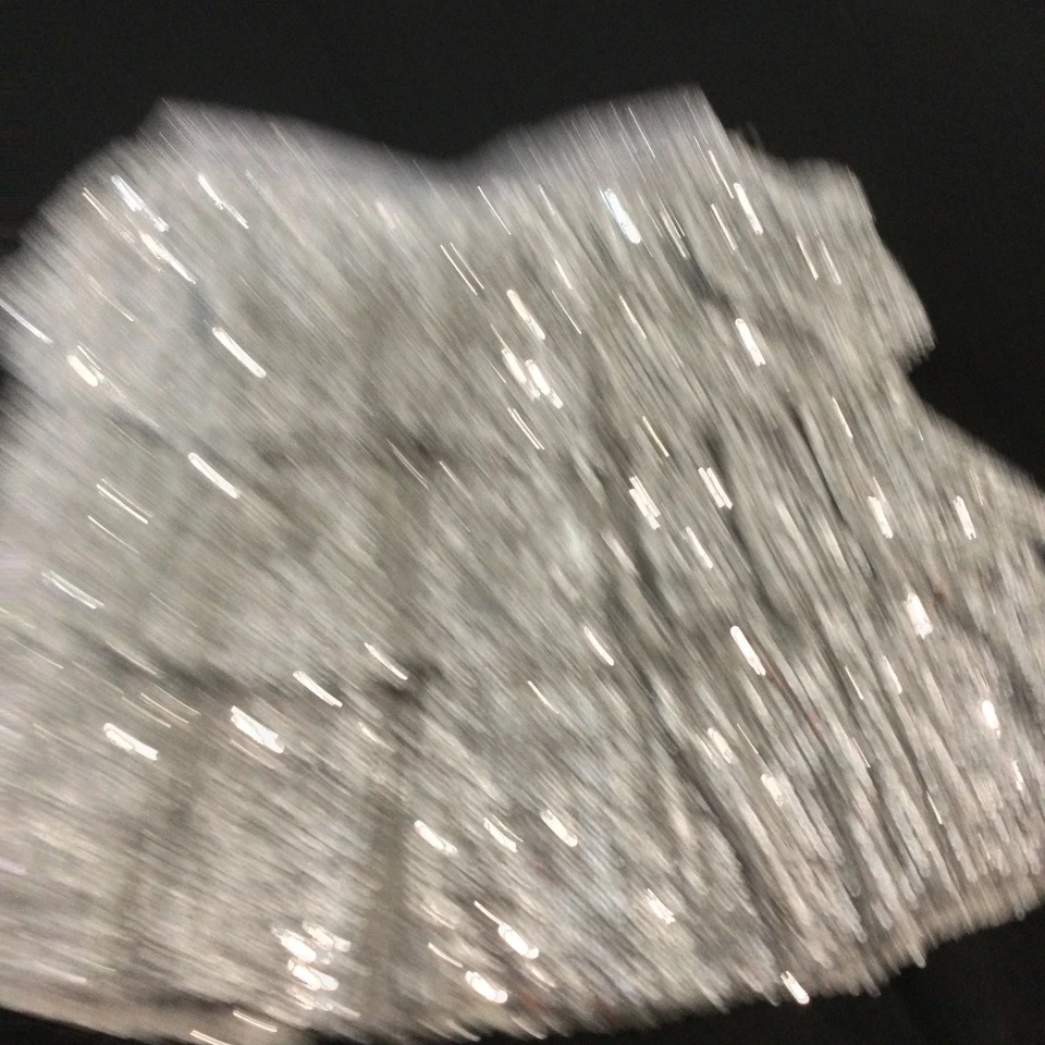 Falda ZARA Niños Lentejuelas Plateadas Volantes en Niveles Niñas Talla 7 Foto 2 de 4