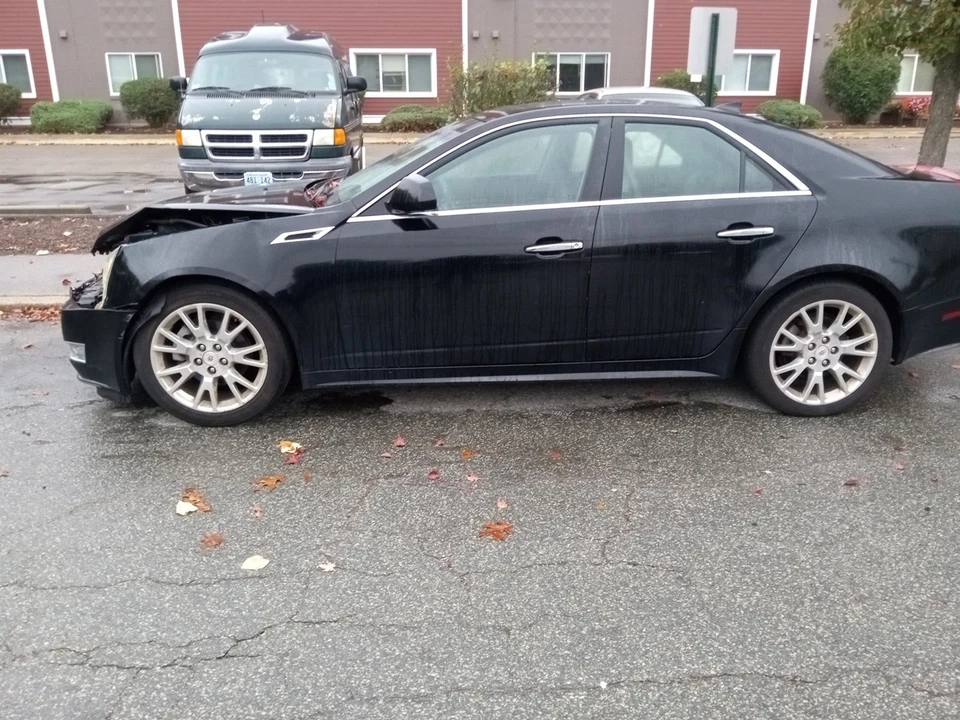 Llantas y neumáticos años 19 buen motor y transmisión 2012 Cadillac CTS 3.6 rendimiento Foto 3 de 3