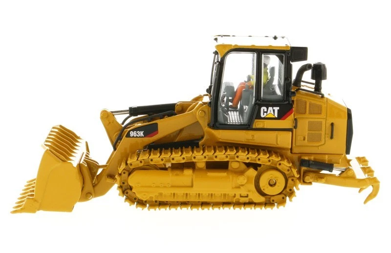 Caterpillar | 1:50 | CAT 963K Track Loader | Diecast Masters | # CAT 85572 - Image 2 of 4