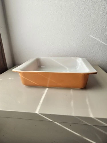 Vintage Pyrex Burnt Orange Square Casserole Dish #922