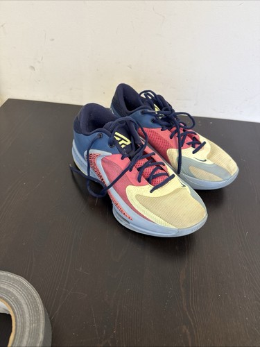 Nike Zoom Freak 4 s