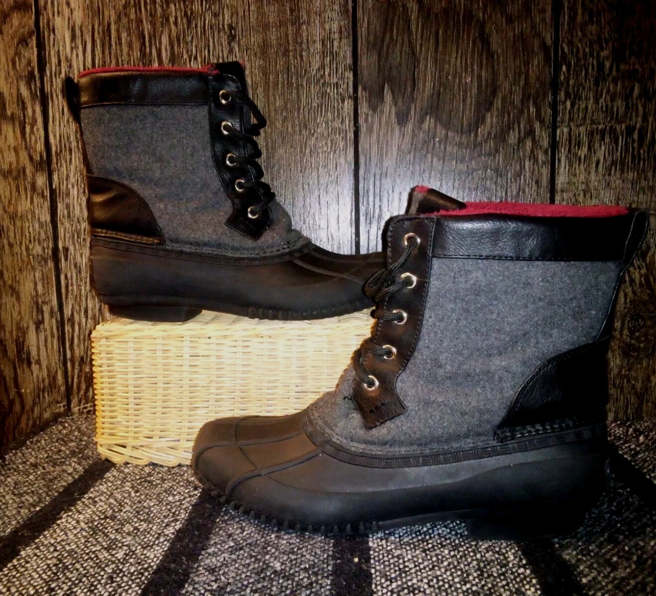 Tommy Hilfiger Womens Gray Waterproof Insulated Duck Boots Size 9 Mid-Calf Winter