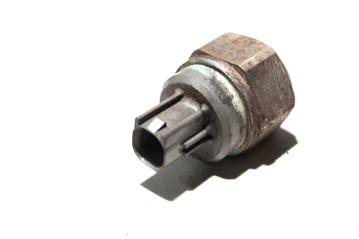 TOYOTA COROLLA CELICA PRIZM MR2 SPYDER DENSO KNOCK SENSOR