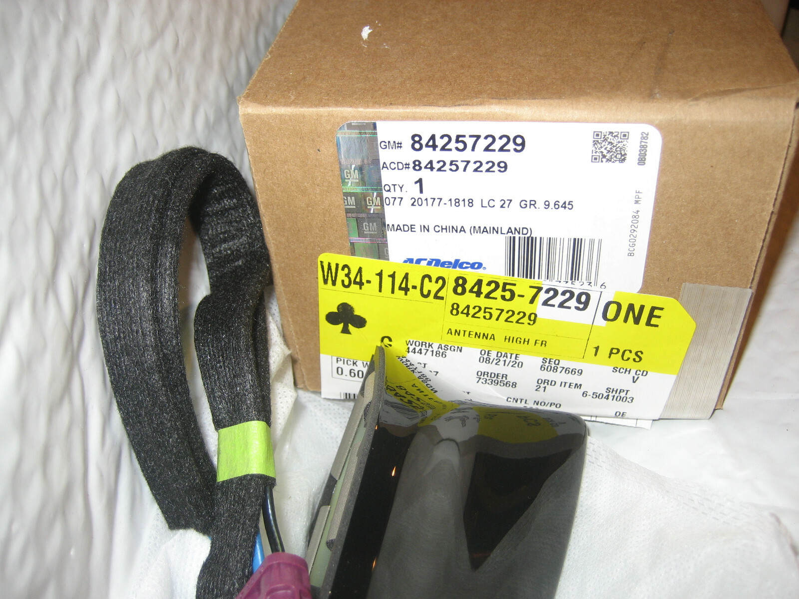 GM OEM-Antenna 84257229 High frequency Black Shark fin type | eBay