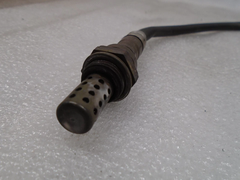 DK70761 1998-2000 TOYOTA SIENNA REAR 02 OXYGEN SENSOR (89465-08010) OEM - Image 3 of 4