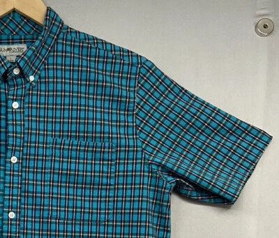 Sun River Button Down Shirt Mens LARGE -Short Sleeve-Casual Dress-Plaid-Stretch