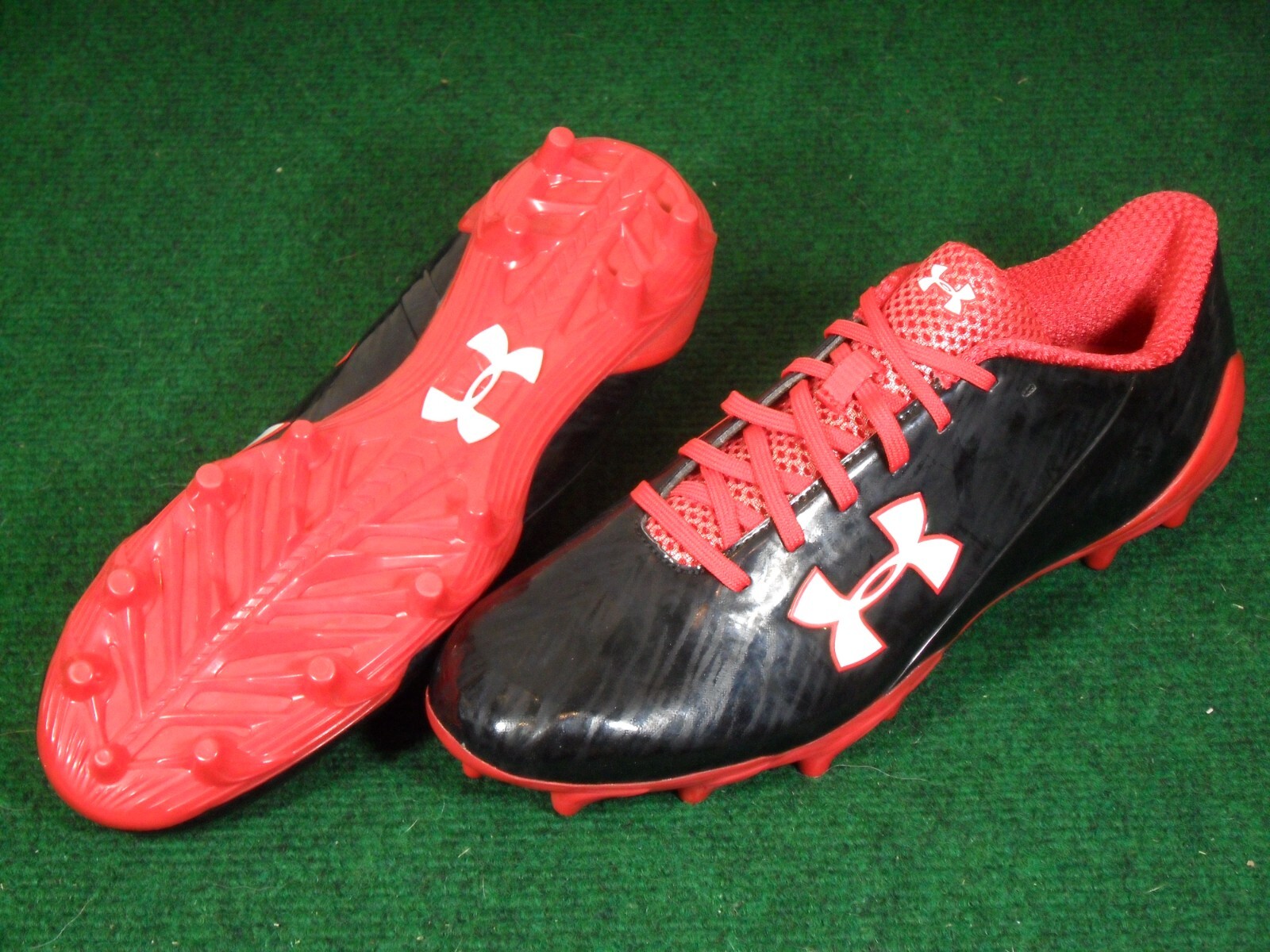 Under Armour UA Speedform Spotlight MC Football Cleats Black Gold