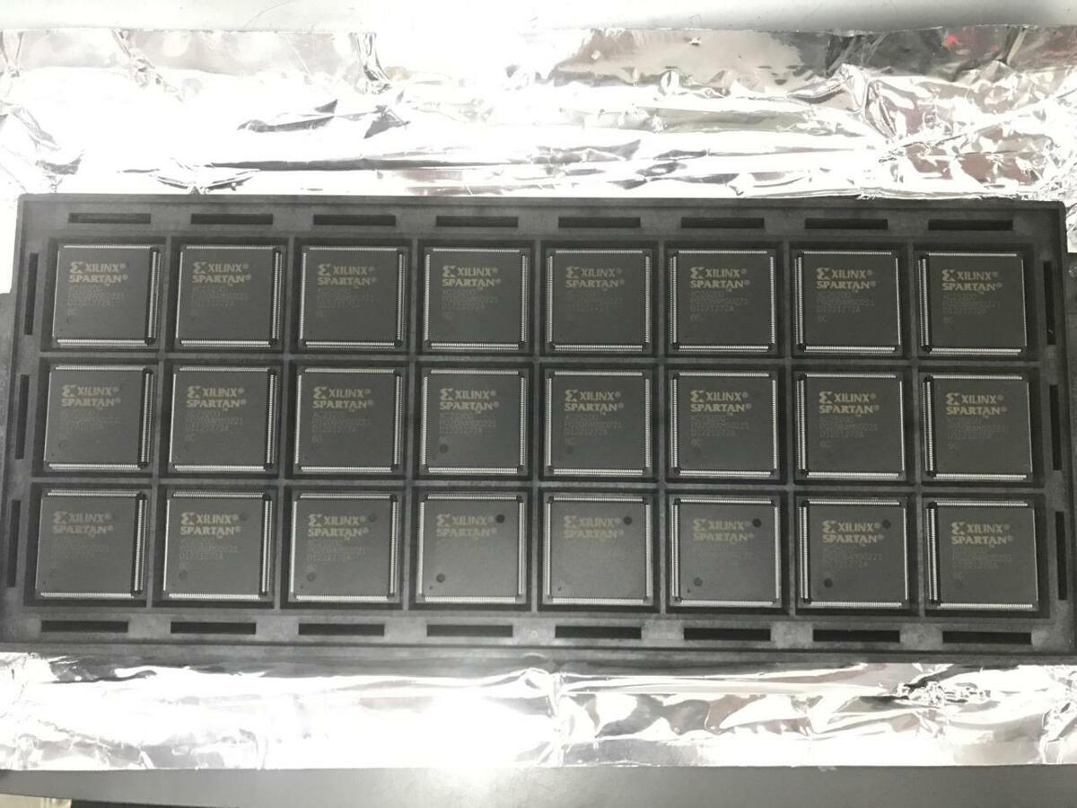 XC2S200-6PQ208C - XILINX - 208-Pin PQFP FPGA Spartan-II XC2S200-6PQ208C - XILINX - 208-Pin PQFP FPGA Spartan-II