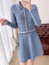 Elegant Two-Piece Blue Knit Outfit with Pearl Buttons – Top and Skirt Set