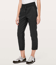 Lululemon Dance Studio Crop 25" Black Size 0 - Pull On Track Jogger Lightweight