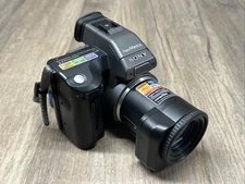 Sony Digital Mavica MVC-FD95 2.1MP Floppy Disk Digital Camera W/ Battery