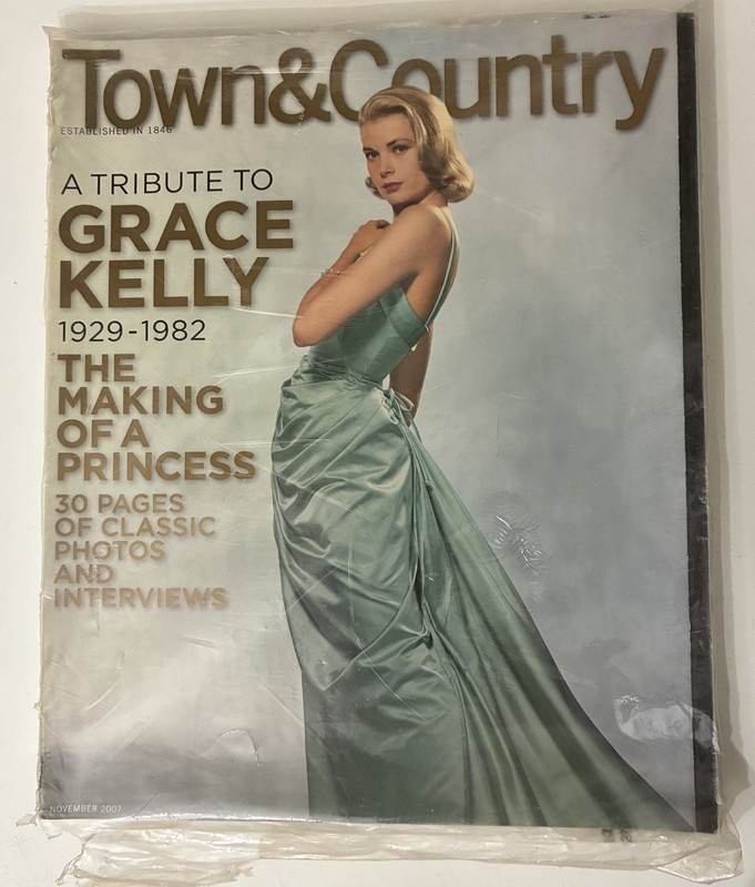 Town & Country Magazine - November 2007 - A Tribute To Grace Kelly - Sealed
