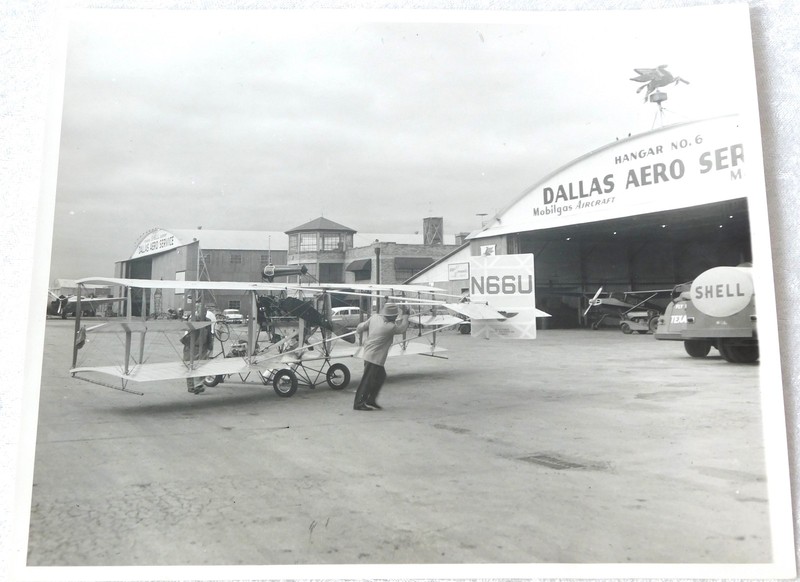 Vintage 1940's Curtiss OX5 Pusher Dallas Love Field Mobil Gas Aircraft Photo