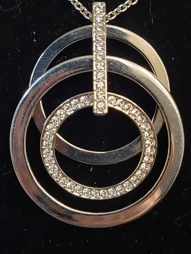 VETEMENTS TCS*Touchstone cristallo di Swarovski tre anelli pendenti 32"