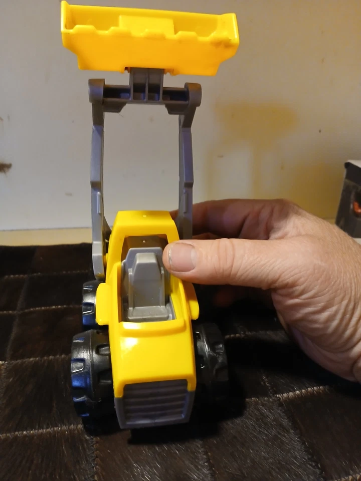 Plastic Toy Escavator for Kids Truck Construction - Image 4 of 4
