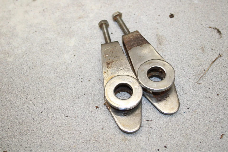 1968 Honda CL125A Scrambler AJUSTADORES DE CORRENTE DE EIXO TRASEIRO CL125 Twin S8-3869.WG - Imagem 2 de 3